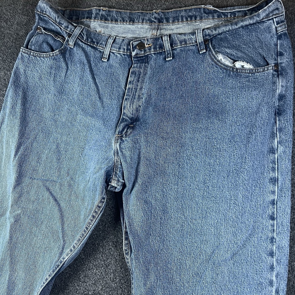 Wrangler Five Star Regular Fit Jeans Men's 46x32 (44x31 Act)  Light Blue Denim‎